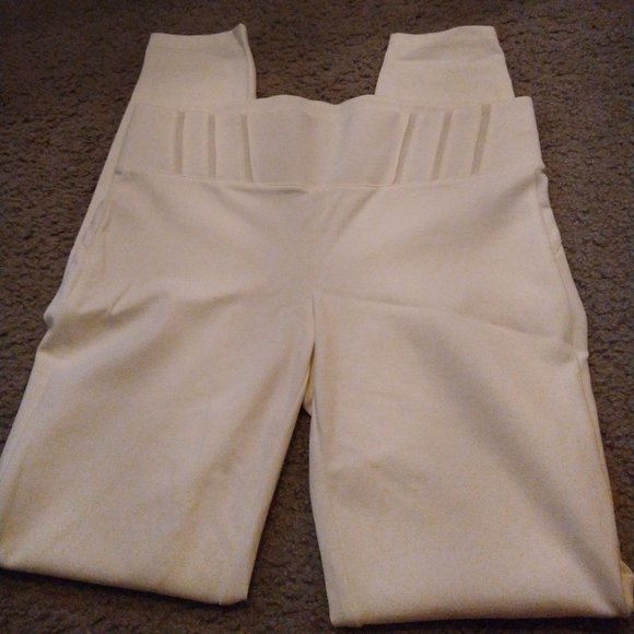 one 5 one Pants - ONE 5 ONE - WHITE LEGGINGS - SIZE MEDIUM